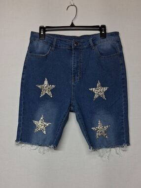 Denim Star Embellished Women's Shorts - Blue